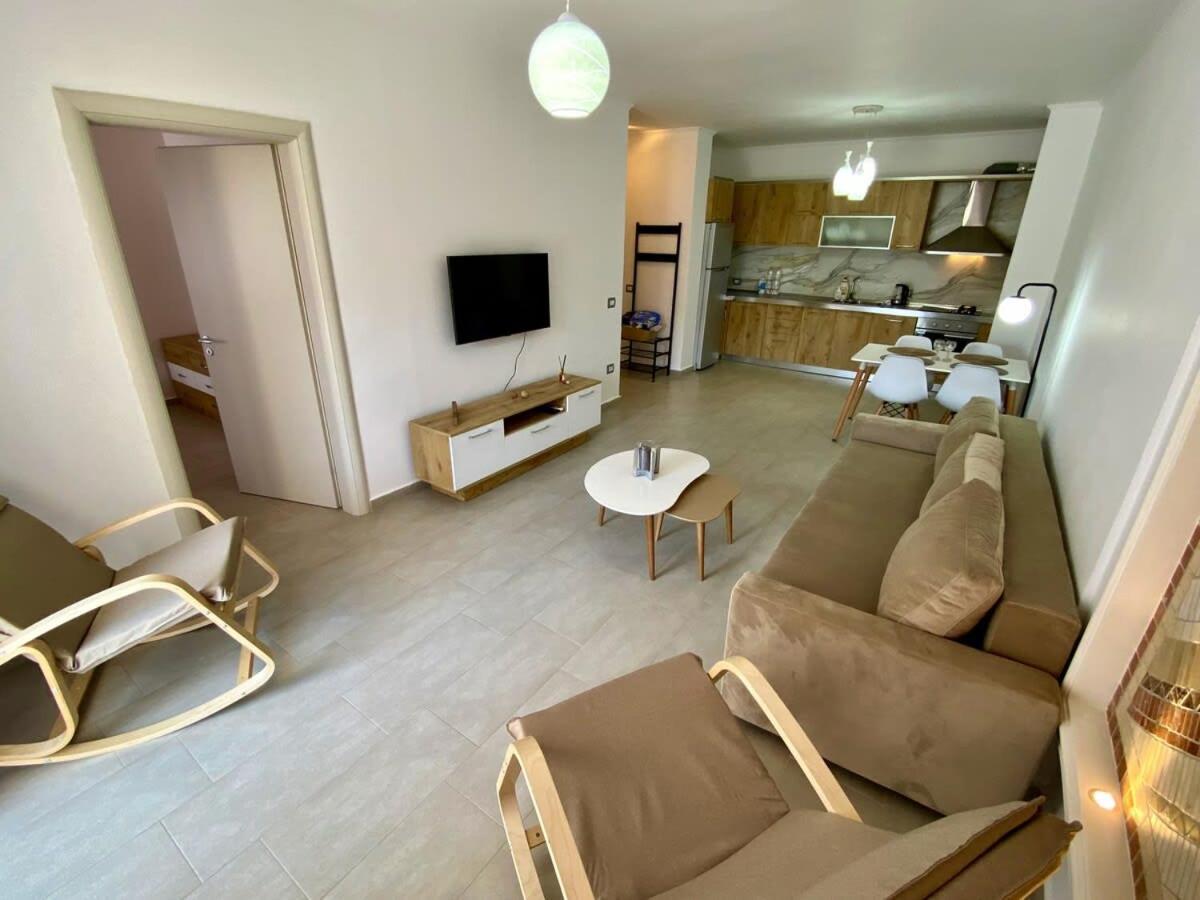 Sunlit 594 Apartment Durres Exterior photo