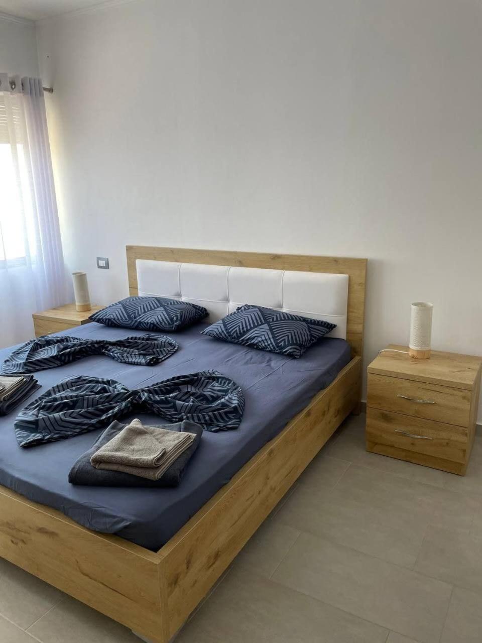 Sunlit 594 Apartment Durres Exterior photo