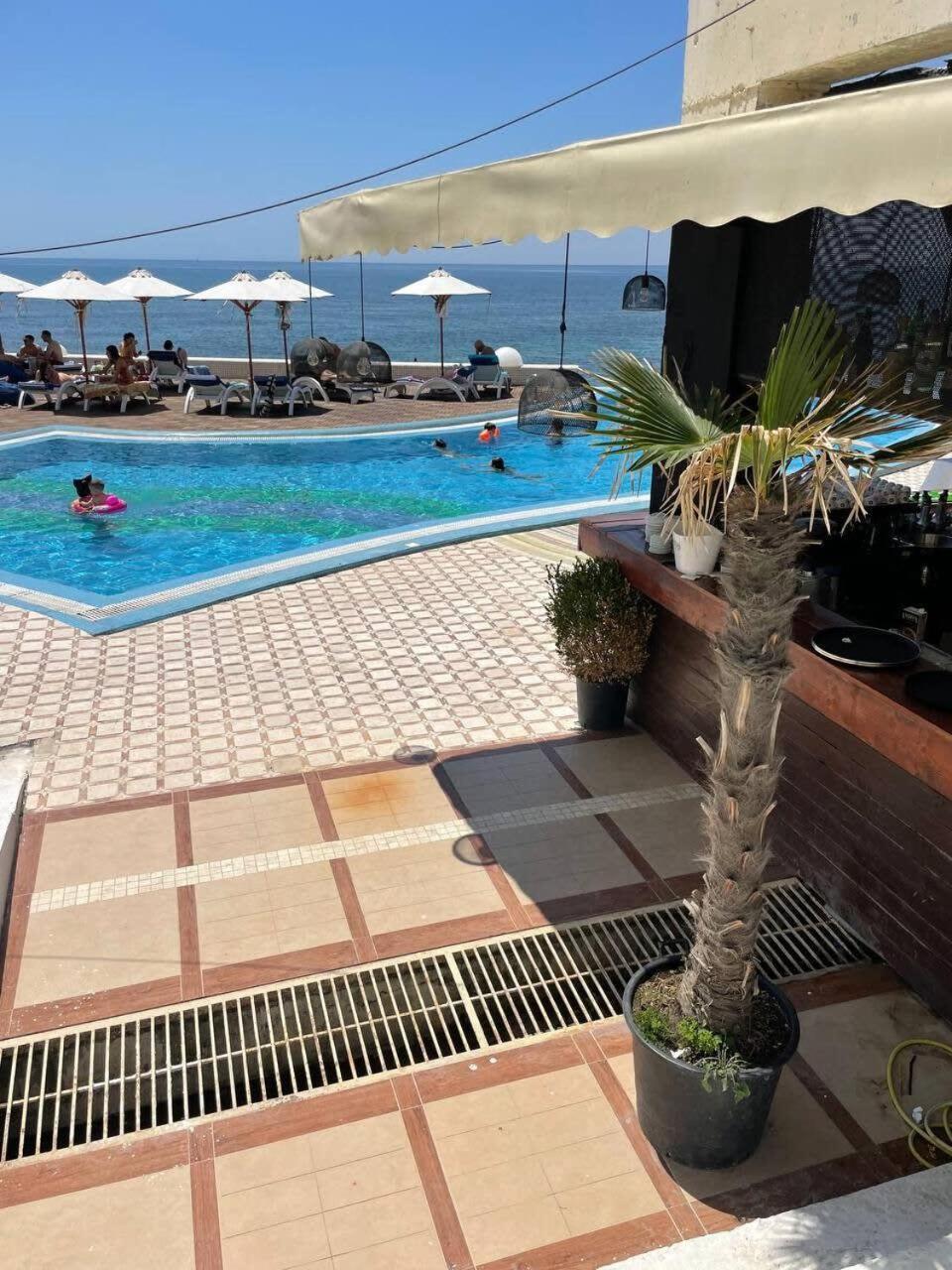 Sunlit 594 Apartment Durres Exterior photo